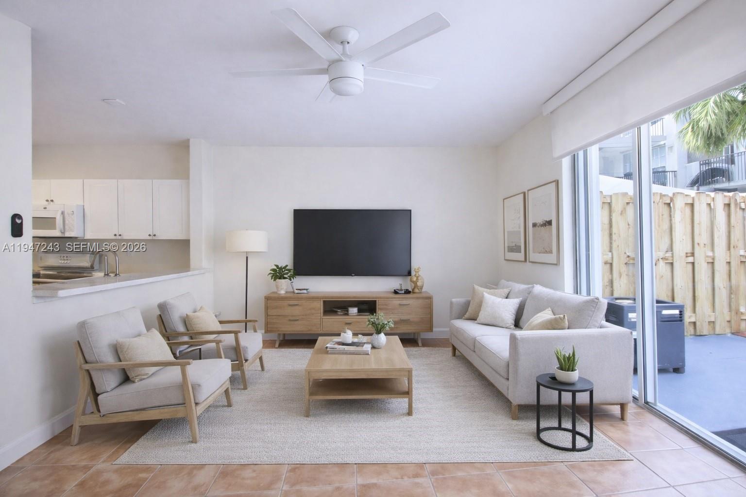 VILLAS AT NAUTICA ONE CON - Residential