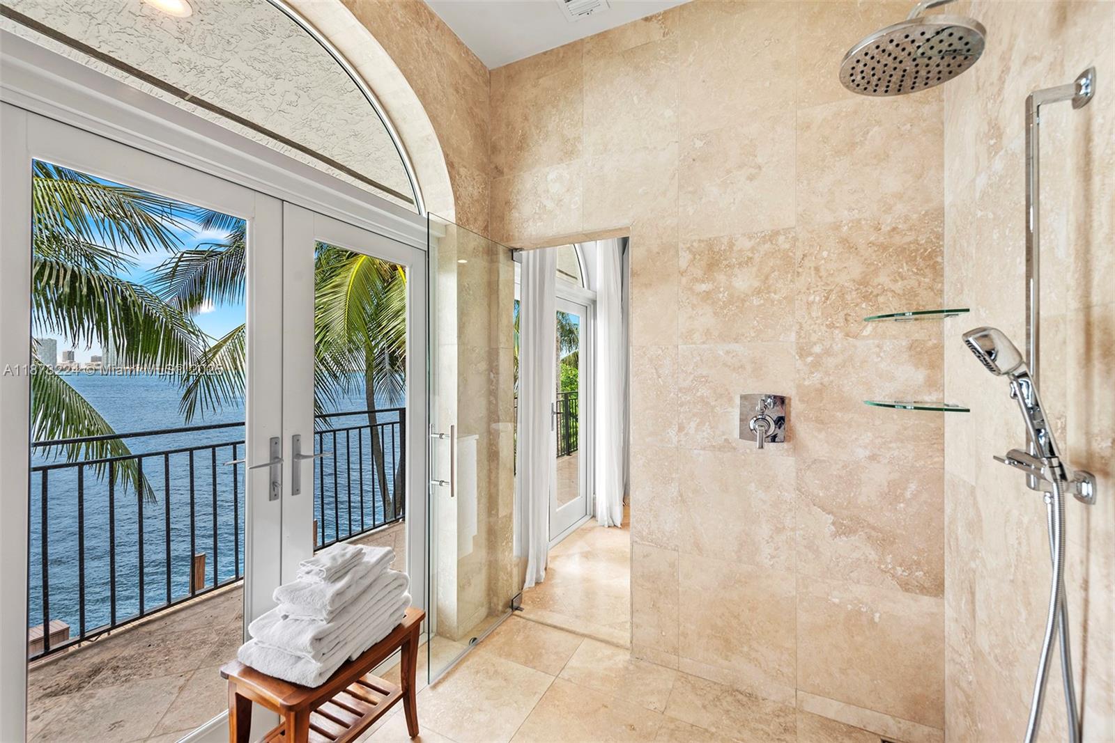 DI LIDO ISLAND - Residential Lease