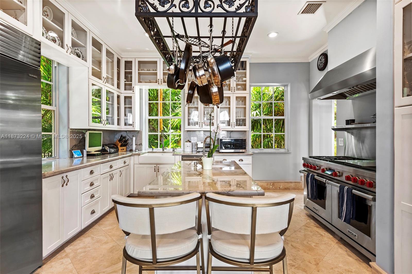 DI LIDO ISLAND - Residential Lease