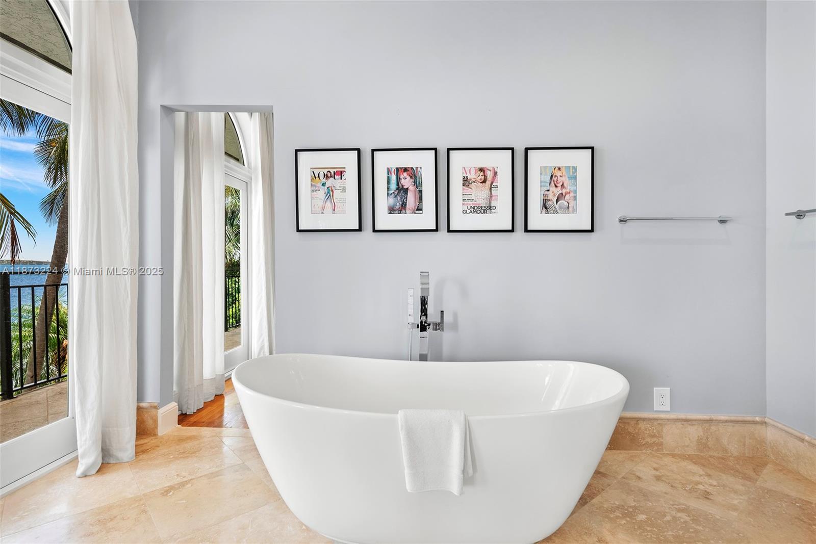 DI LIDO ISLAND - Residential Lease