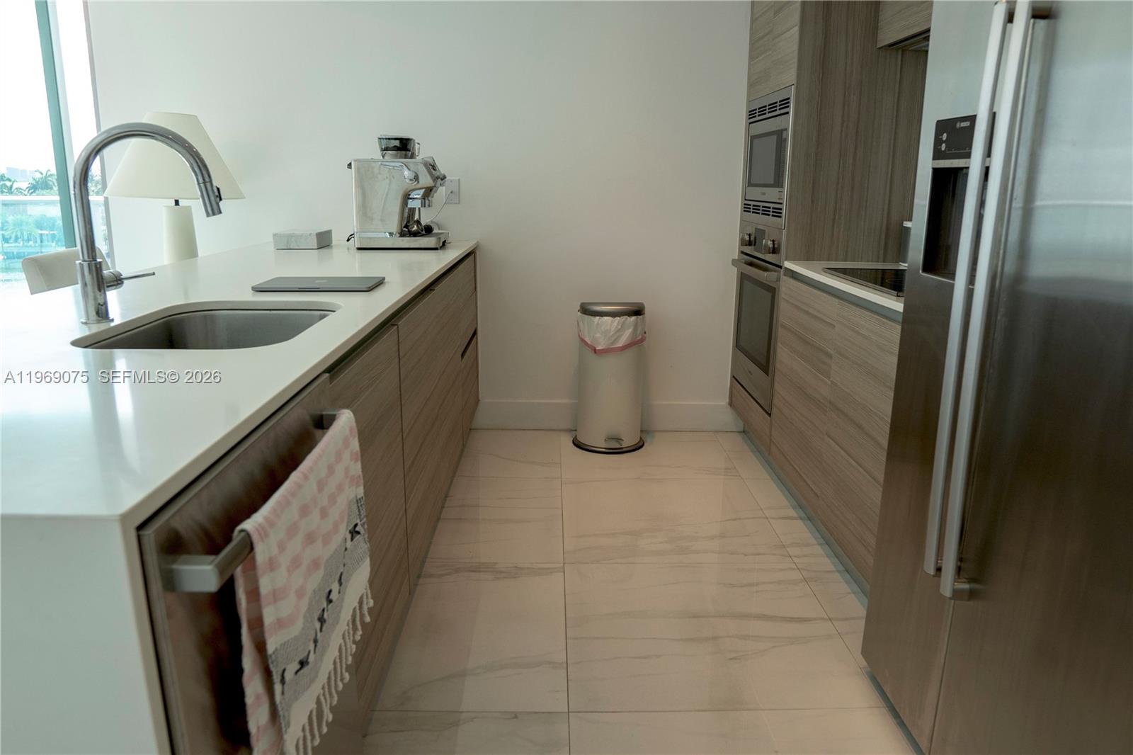 AMD PL OF 2ND OCEAN FRONT - Residential Lease