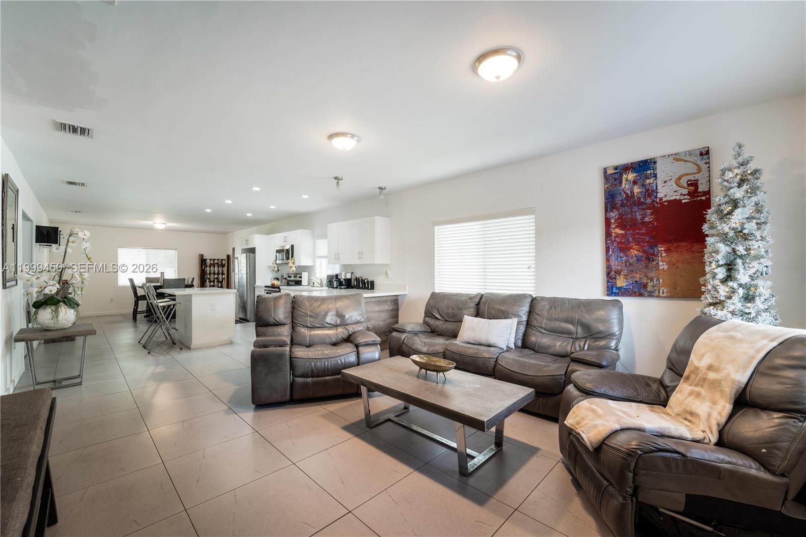 AVOCADO PARK - Residential