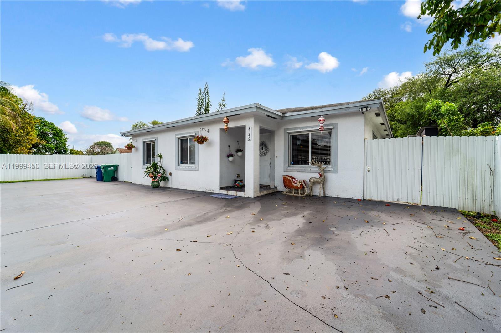 AVOCADO PARK - Residential