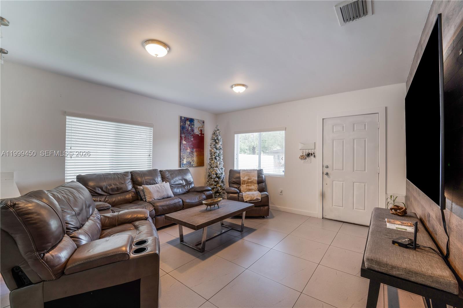 AVOCADO PARK - Residential