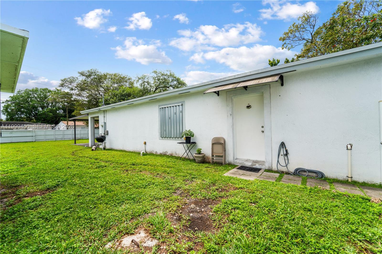 AVOCADO PARK - Residential