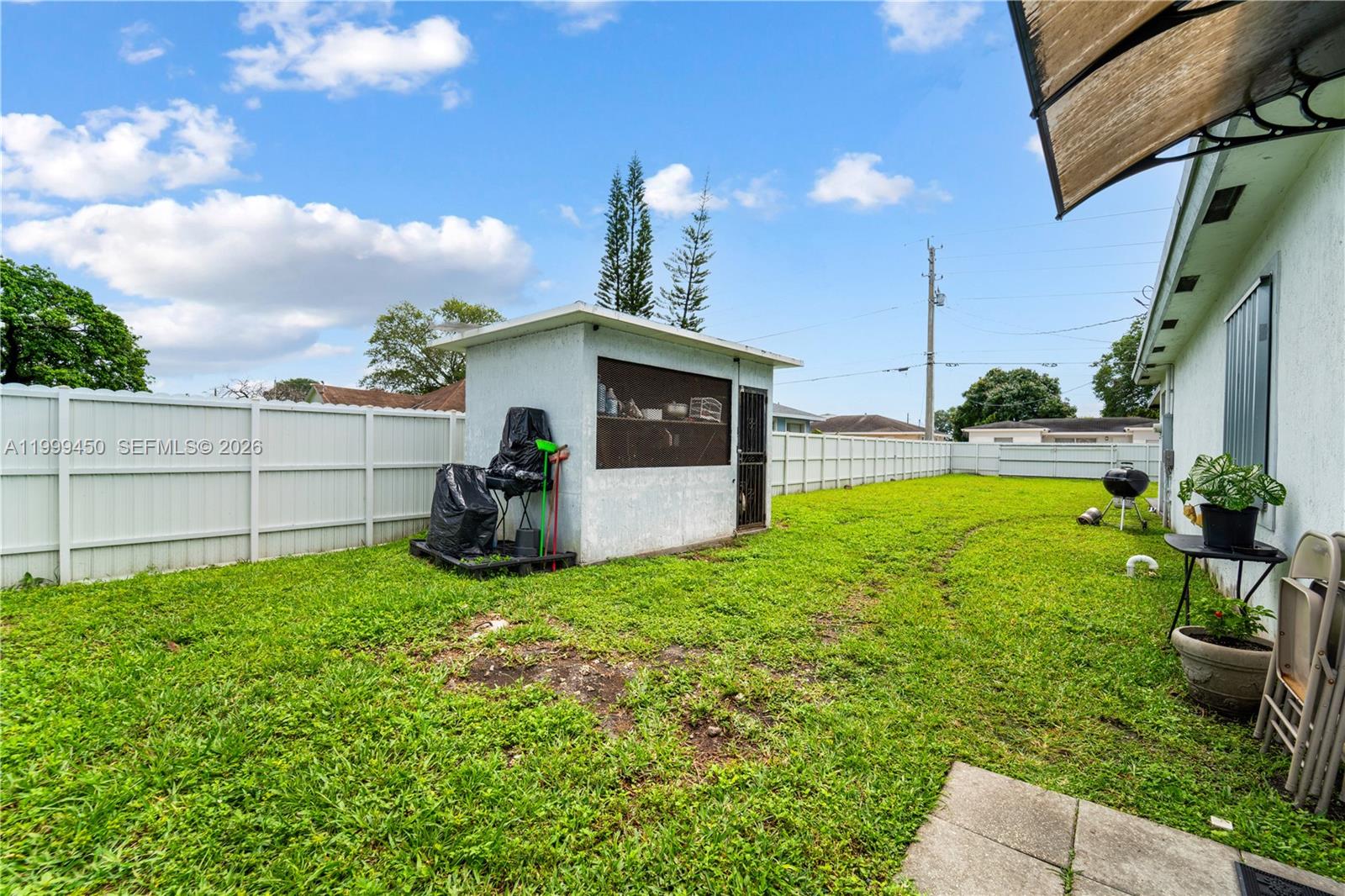 AVOCADO PARK - Residential