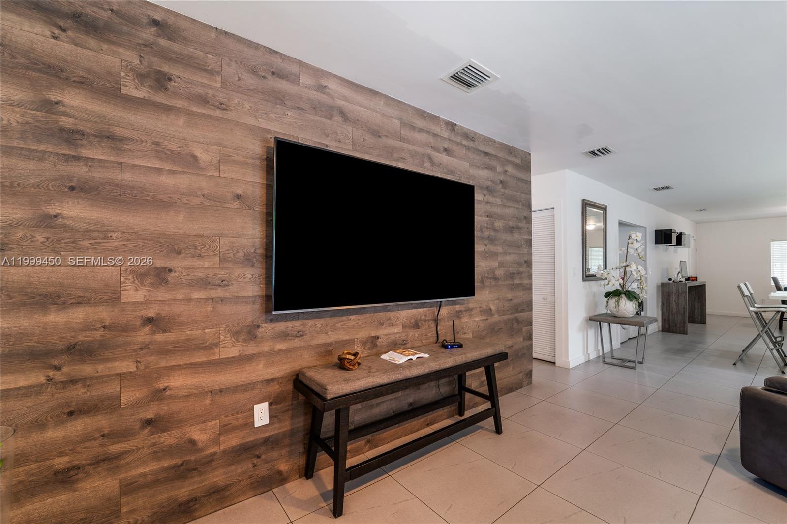 AVOCADO PARK - Residential