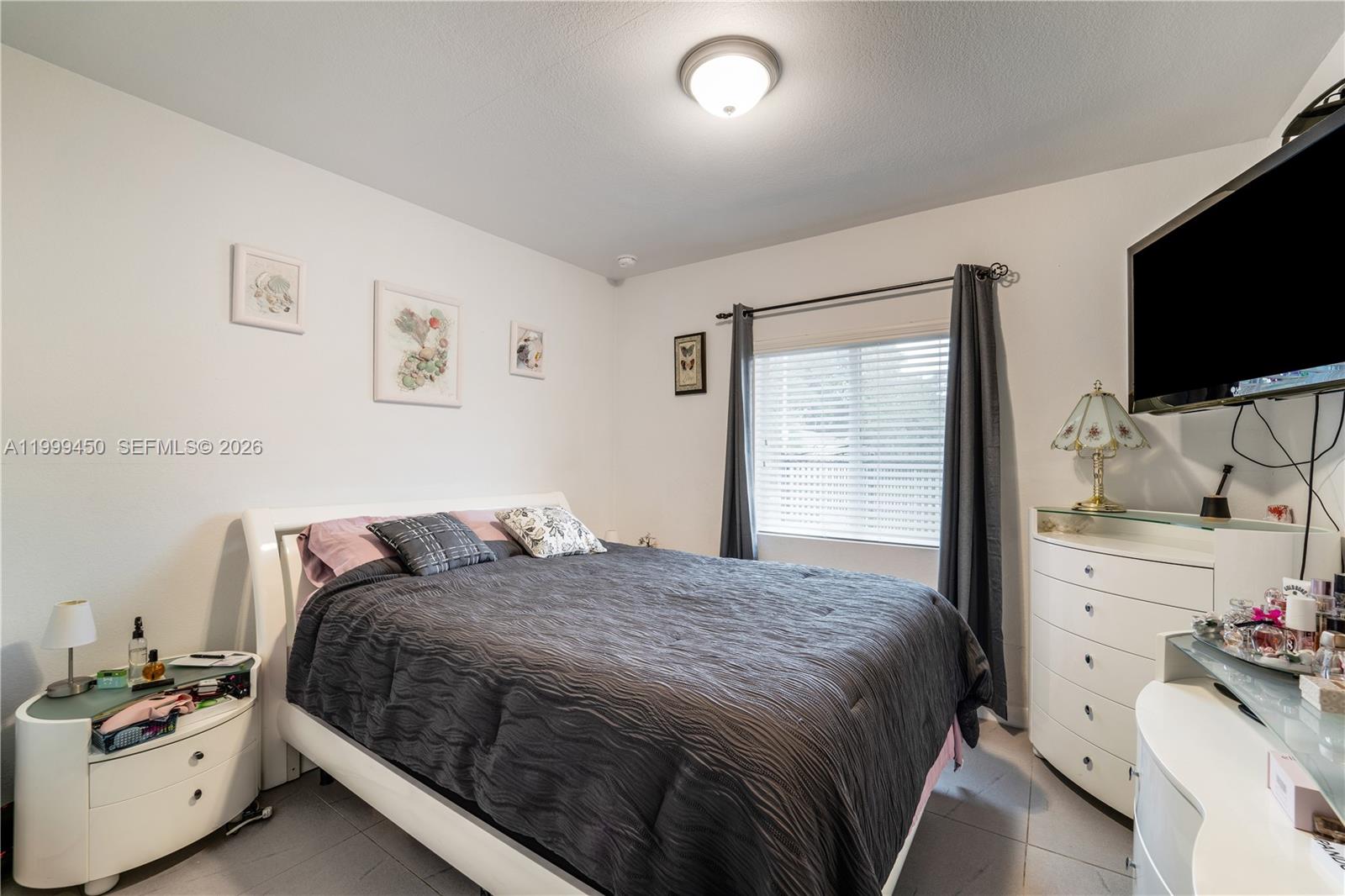 AVOCADO PARK - Residential