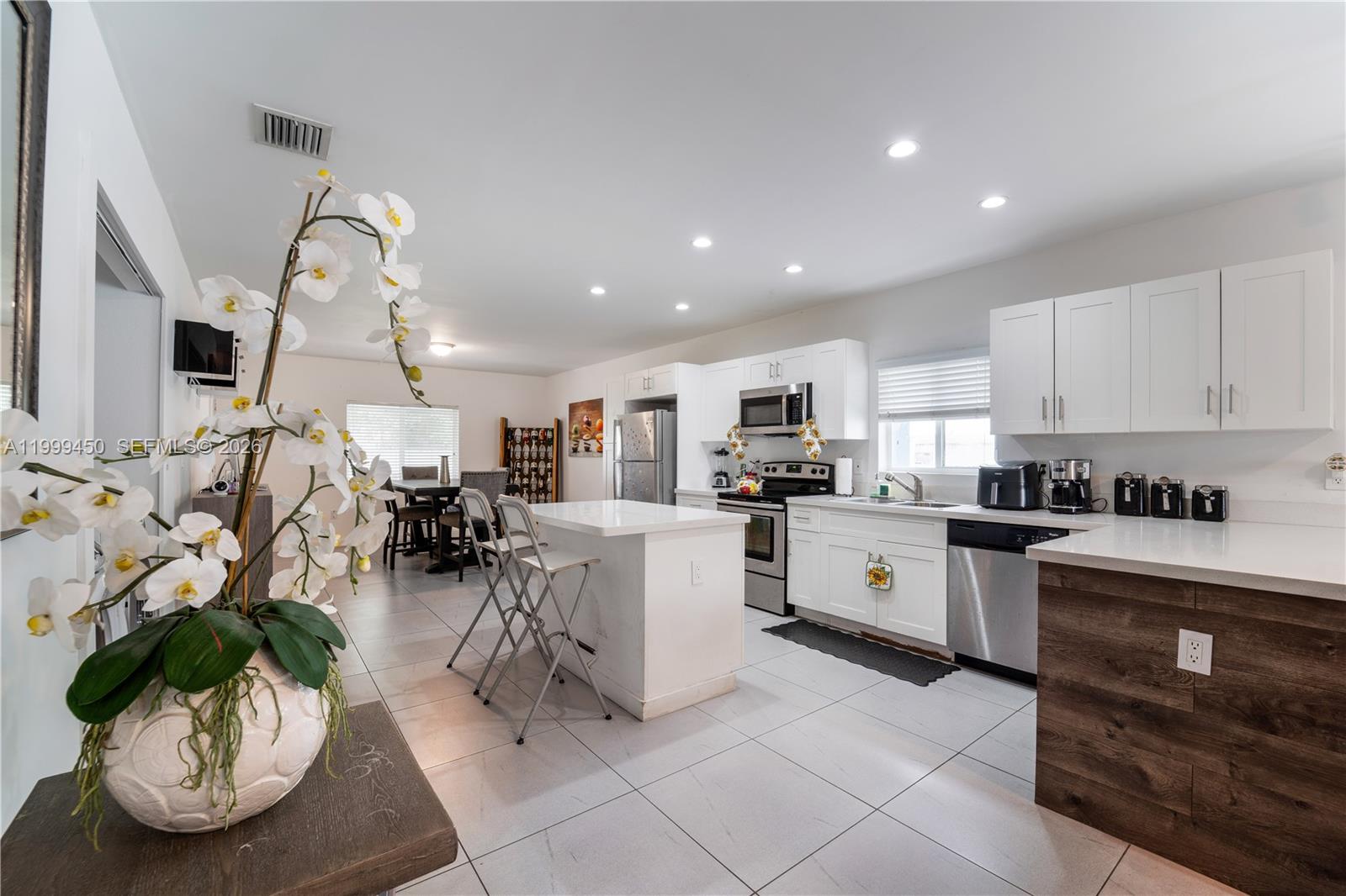 AVOCADO PARK - Residential