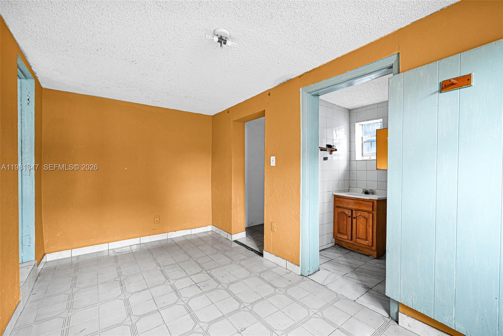 KAYS GROVE - Residential