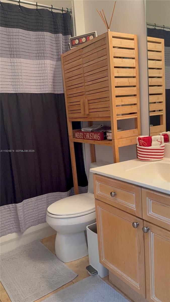 SECTOR 7-PARCEL Q - Residential Lease