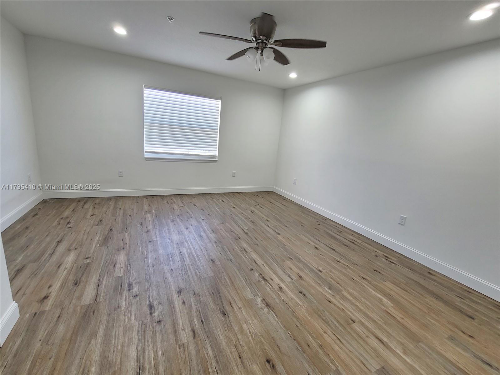 Taylor Creek Manor - Residential