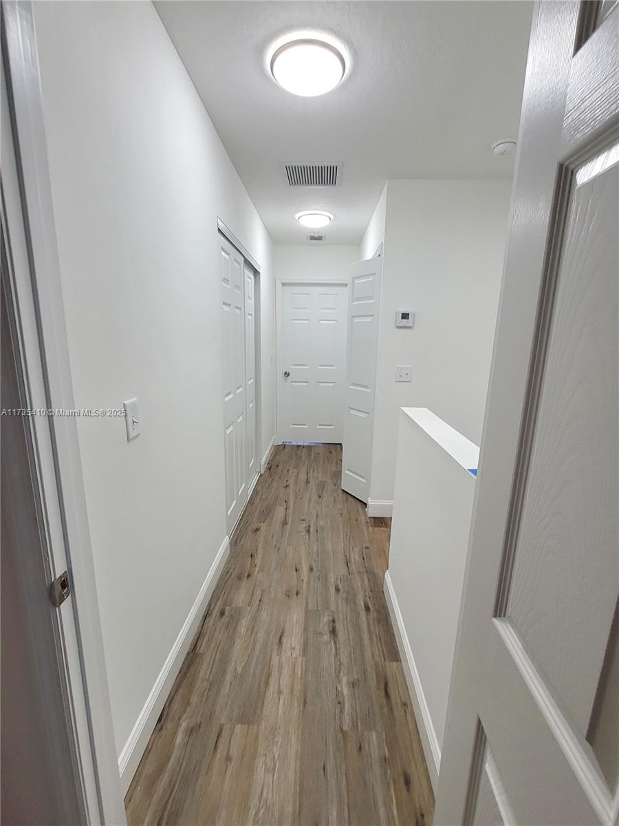 Taylor Creek Manor - Residential
