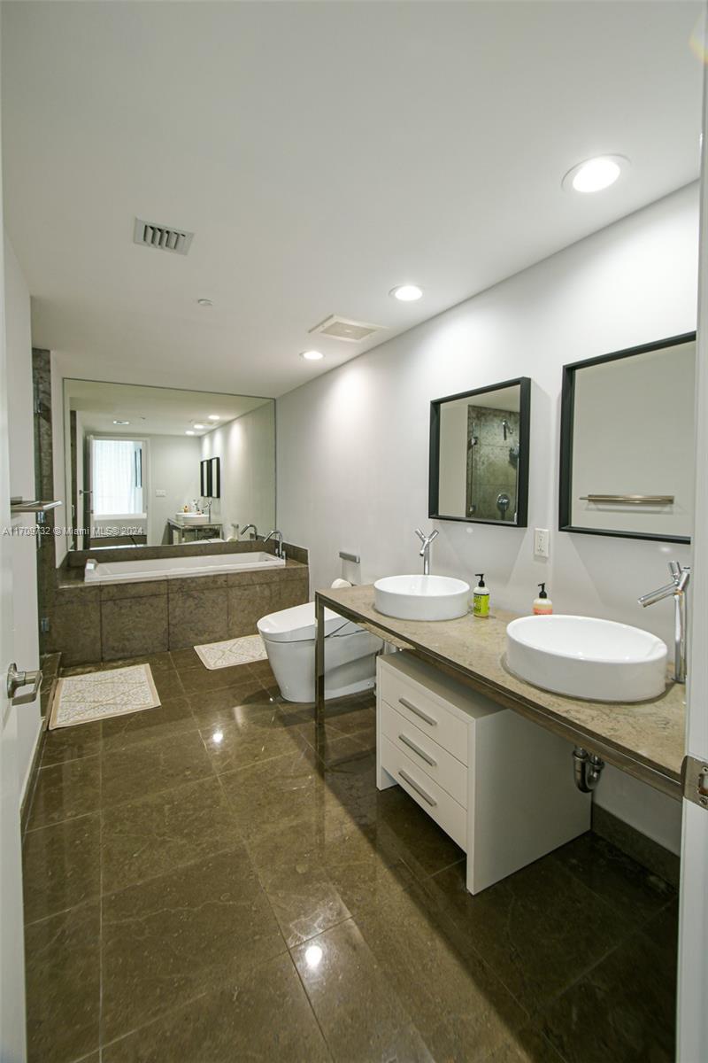 ICON BRICKELL NO TWO - Residential Lease