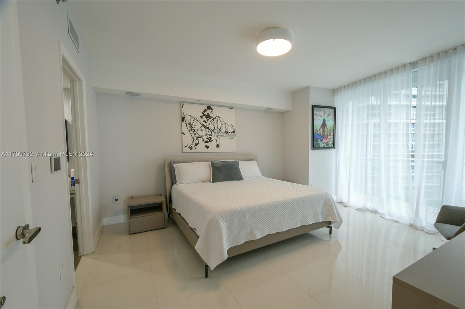 ICON BRICKELL NO TWO - Residential Lease