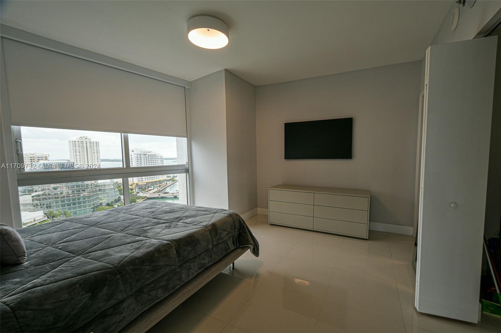 ICON BRICKELL NO TWO - Residential Lease