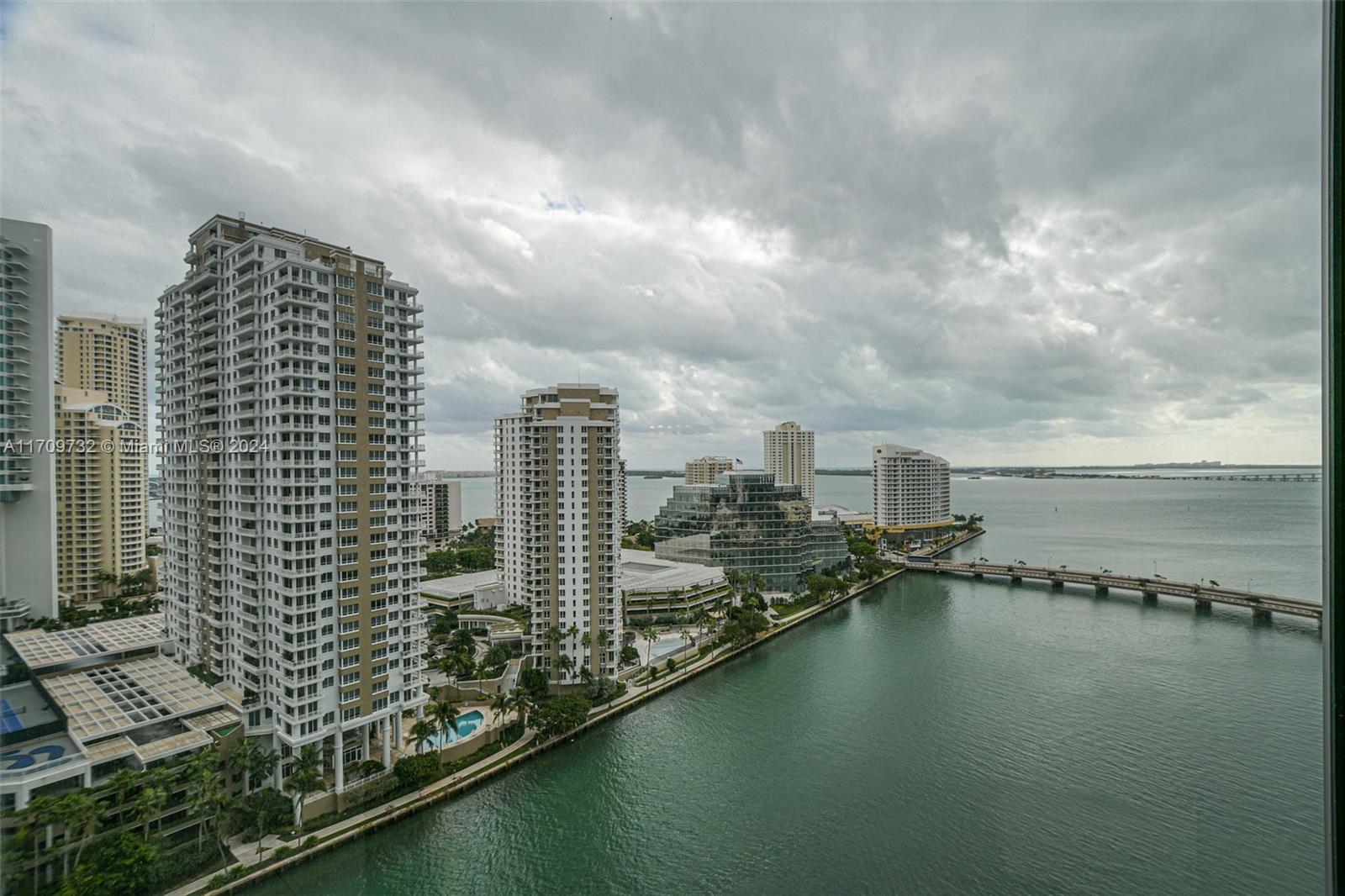 ICON BRICKELL NO TWO - Residential Lease