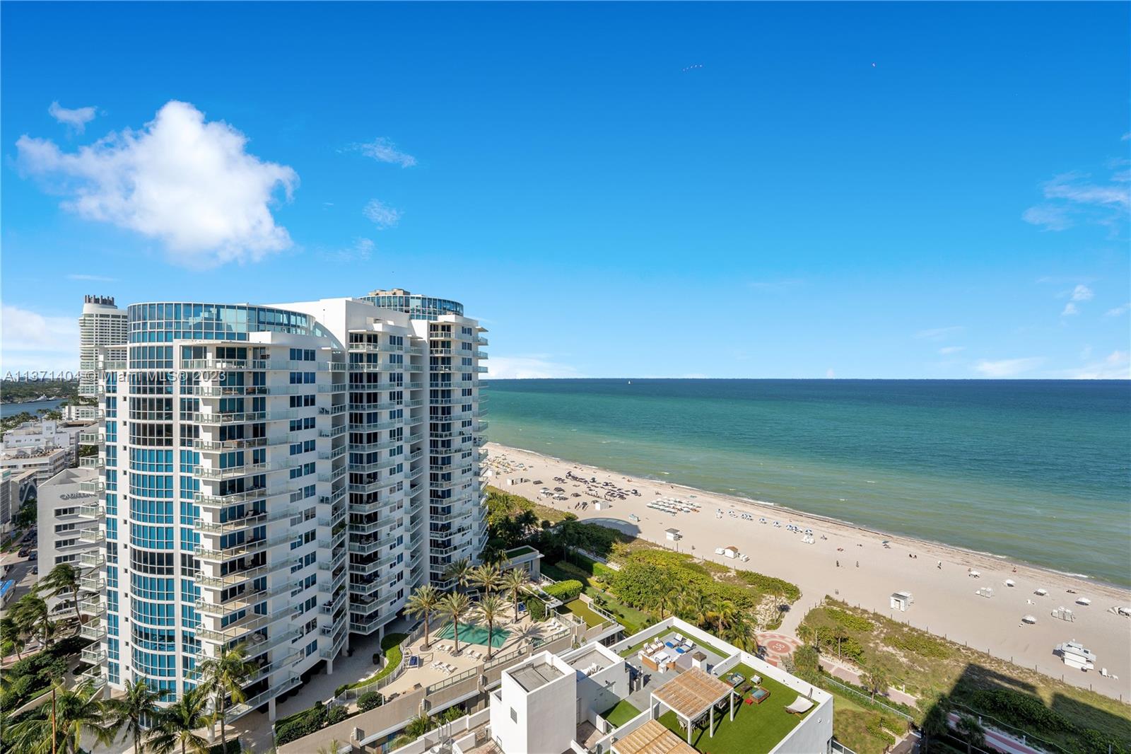 THE CARIBBEAN CONDO - Residential