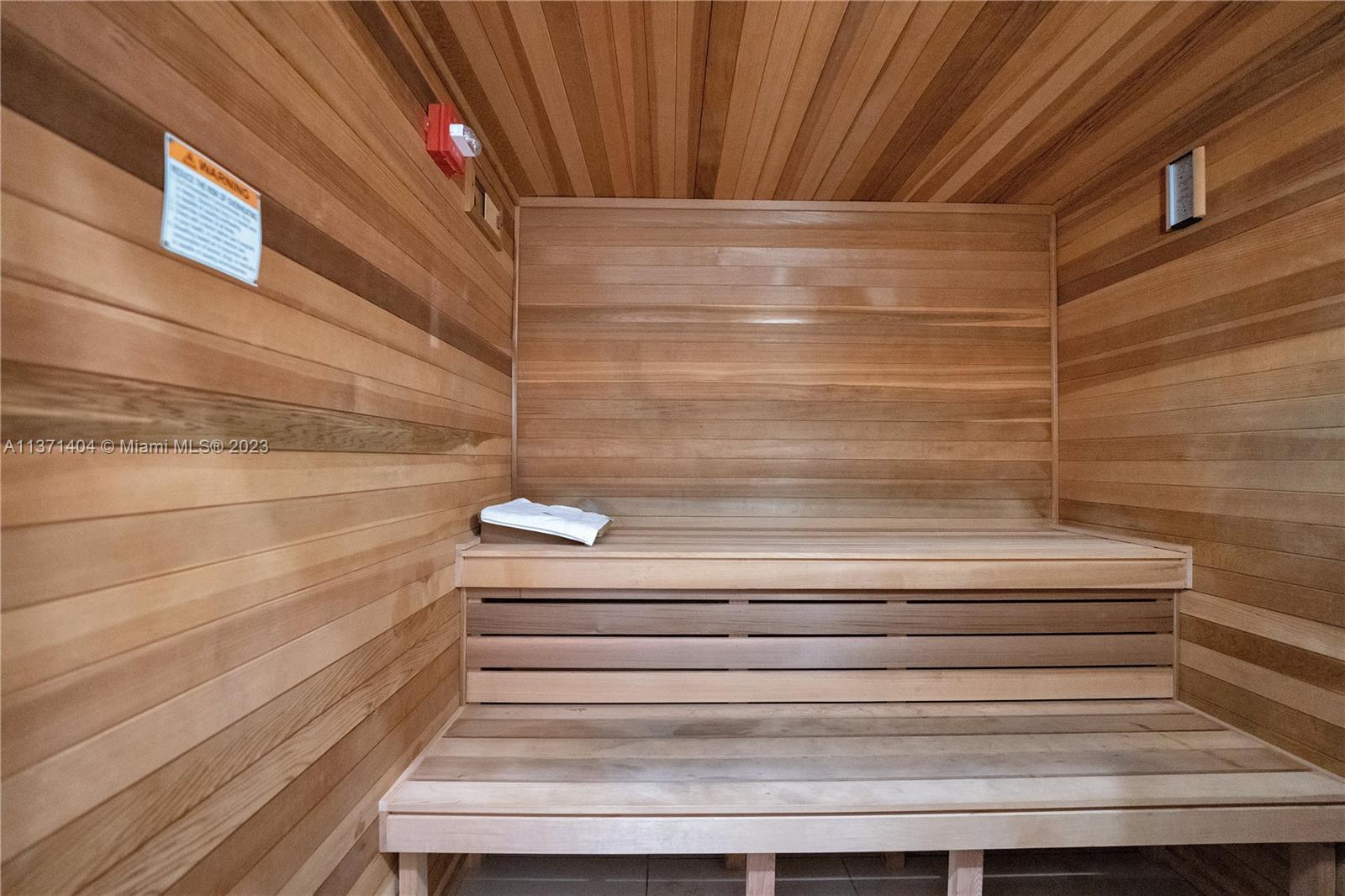 THE CARIBBEAN CONDO - Residential