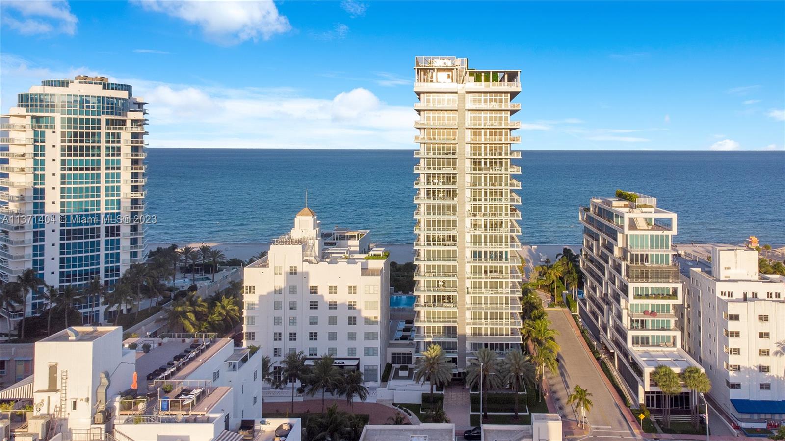 THE CARIBBEAN CONDO - Residential