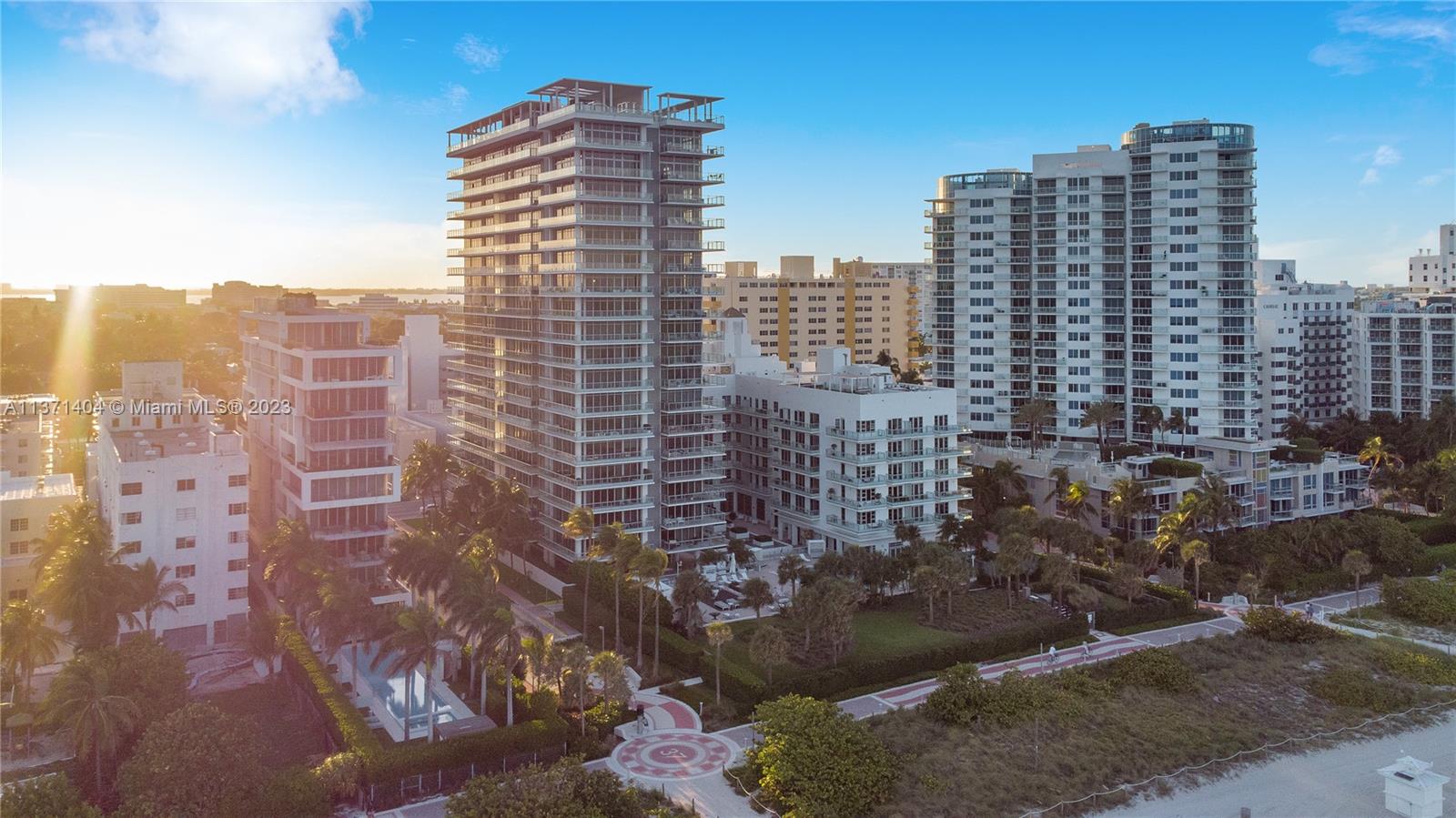 THE CARIBBEAN CONDO - Residential
