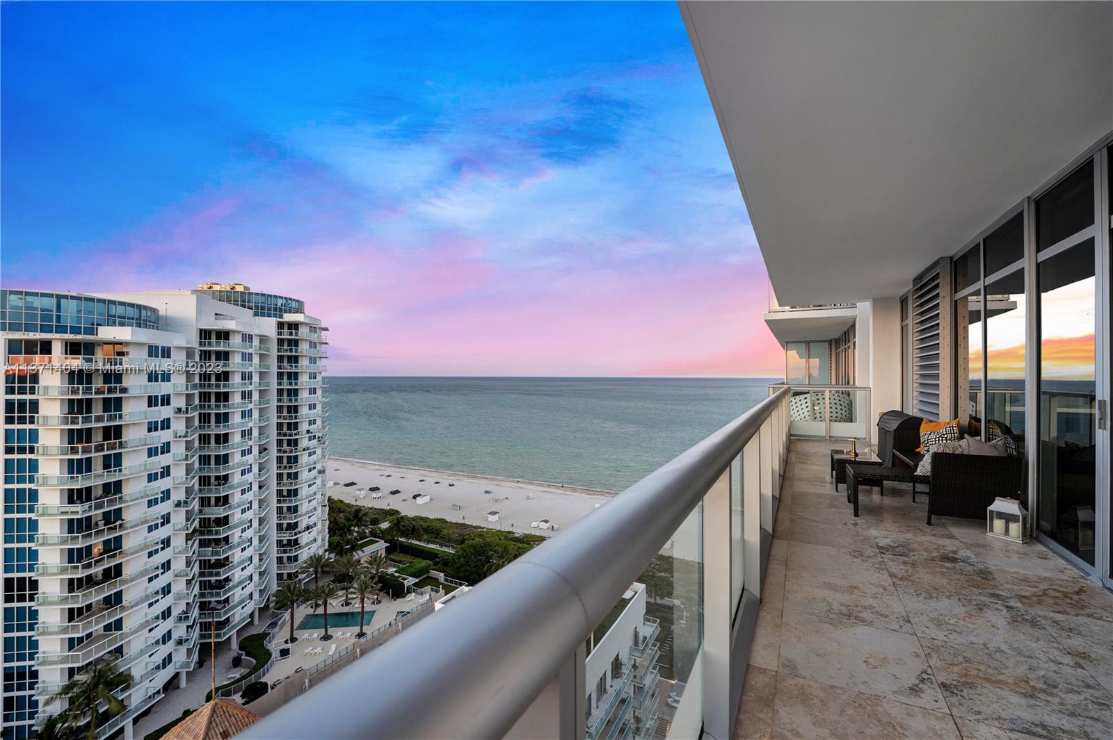 THE CARIBBEAN CONDO - Residential