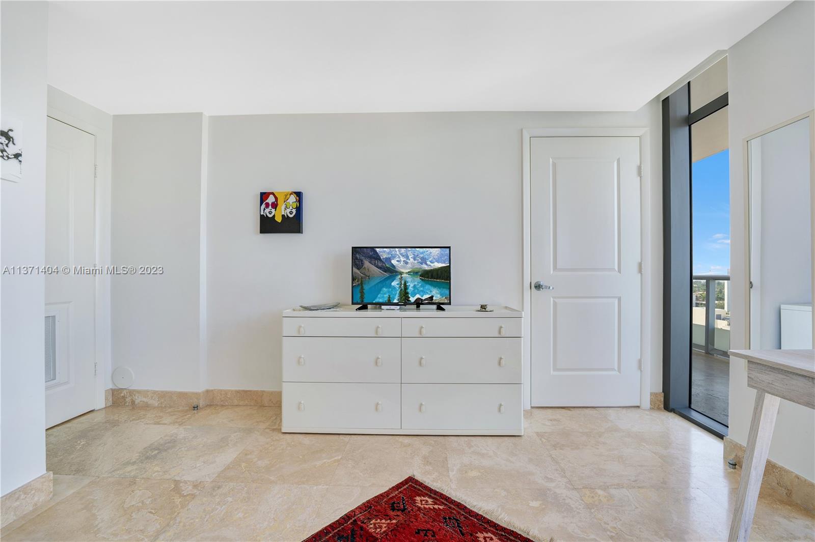 THE CARIBBEAN CONDO - Residential