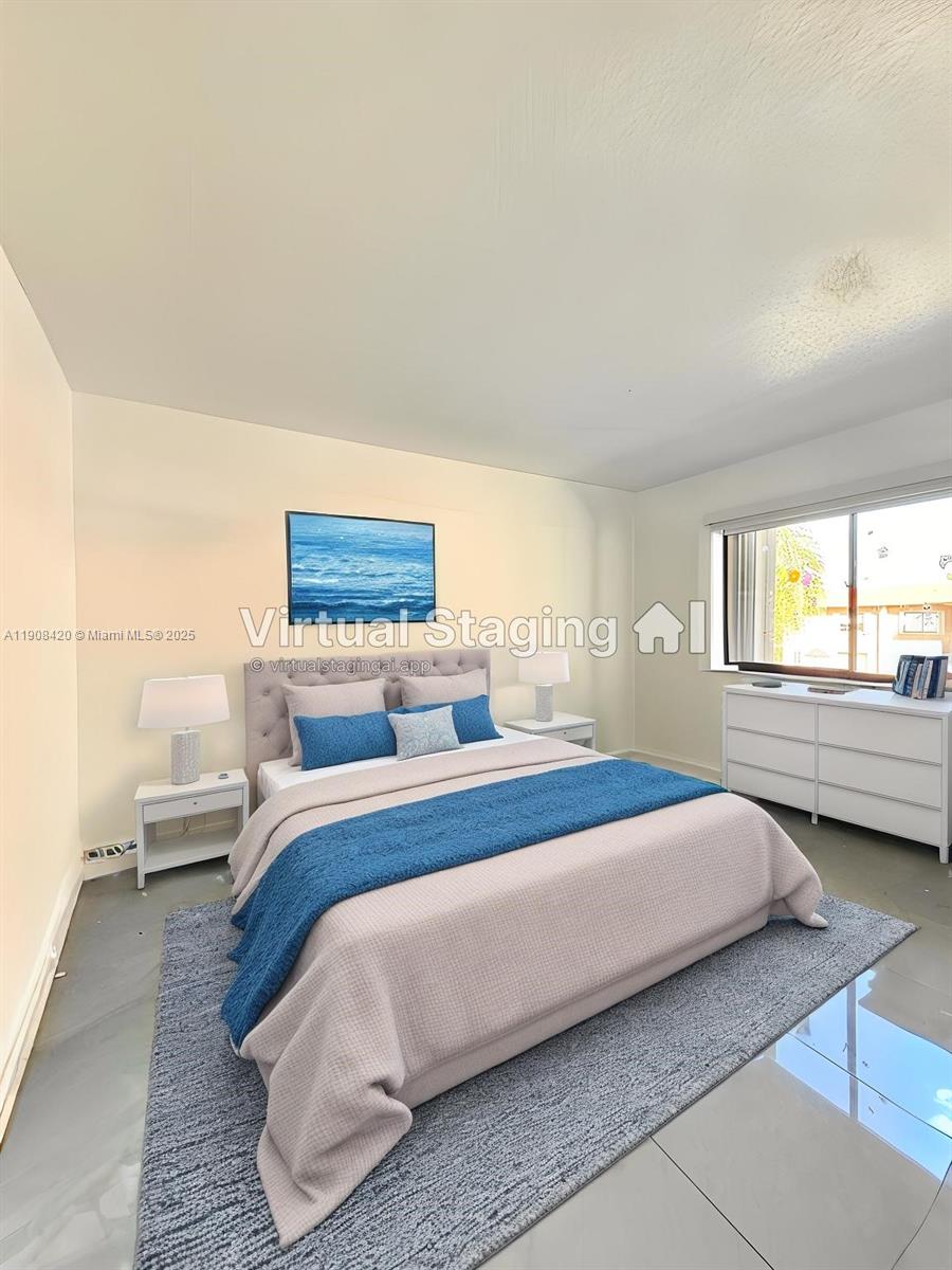 RACQUET CLUB - Residential