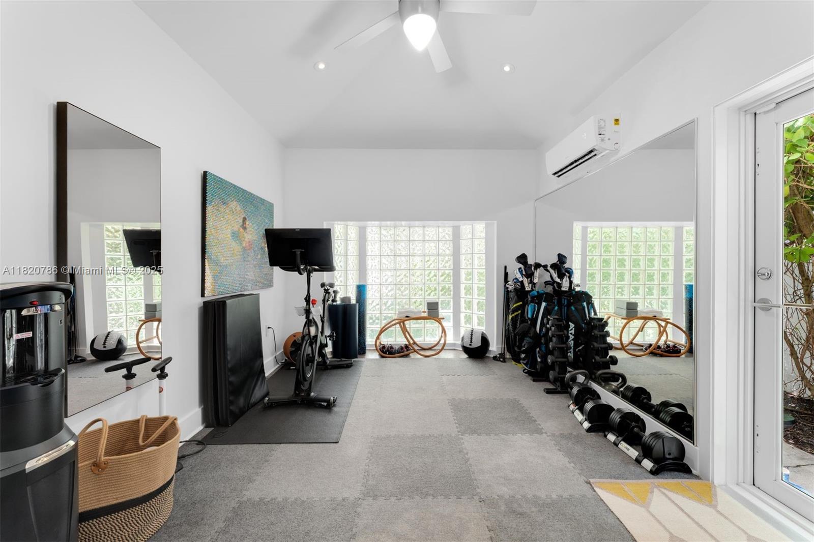 BEACH VIEW ADDN - Residential
