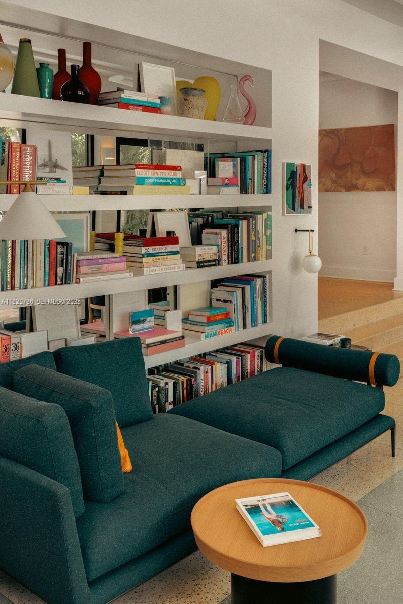 BEACH VIEW ADDN - Residential