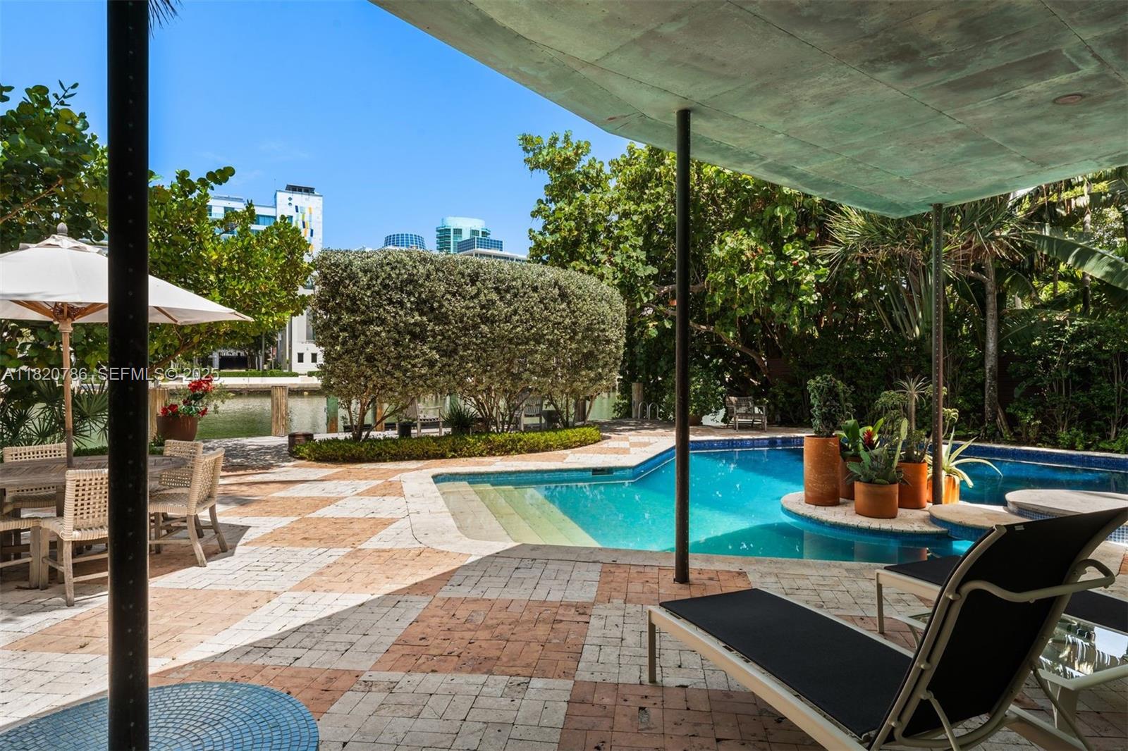 BEACH VIEW ADDN - Residential