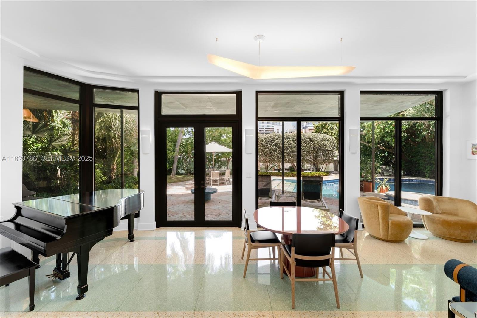 BEACH VIEW ADDN - Residential