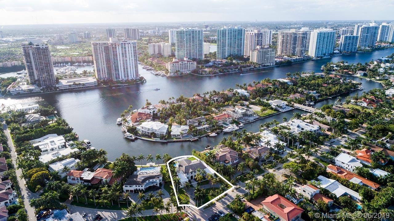 GOLDEN BEACH SEC D - Residential