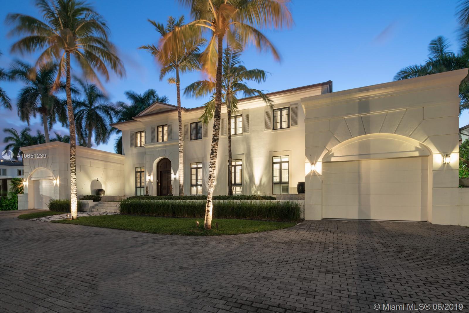 GOLDEN BEACH SEC D - Residential