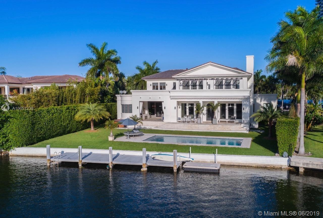 GOLDEN BEACH SEC D - Residential