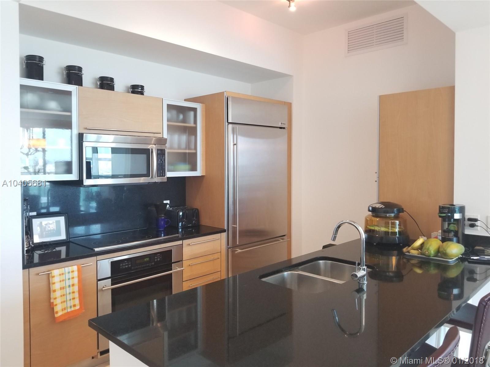 THE PLAZA 851 BRICKELL CO - Residential Lease