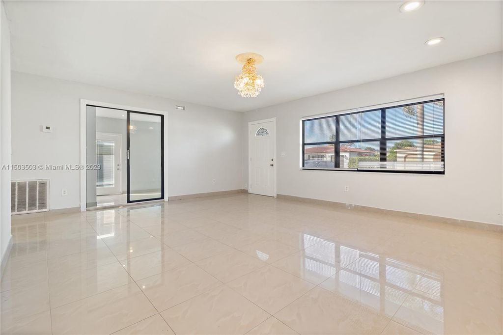 Photo of 10680 Ember St #10680, Boca Raton, FL 33428 (MLS # A11503503)