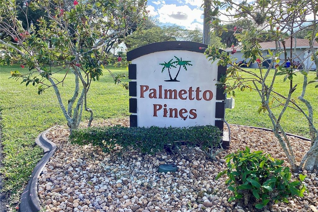 Photo of 10680 Ember St #10680, Boca Raton, FL 33428 (MLS # A11503503)