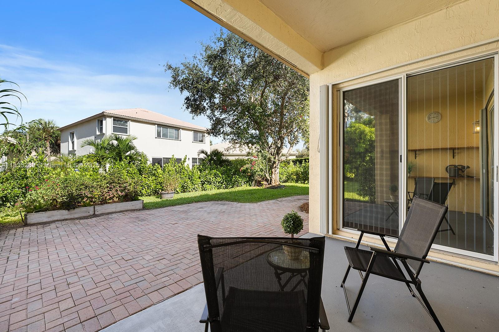 PEMBROKE ISLES 1 - Residential Lease