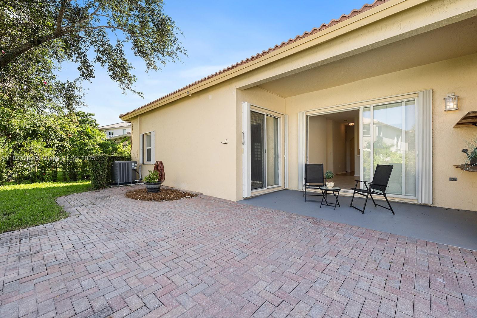 PEMBROKE ISLES 1 - Residential Lease