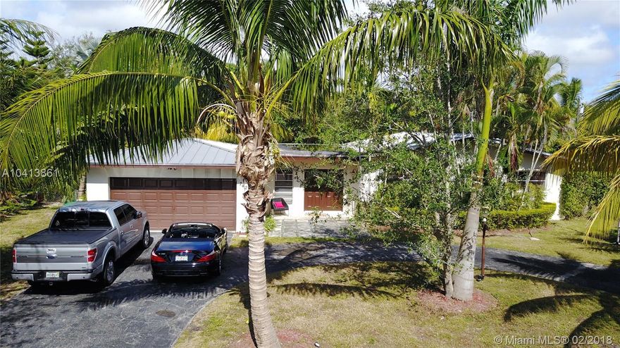 Opportunity Knocks- Selling for land value, 18,725 sq.ft. deep lot in North Pinecrest on a very nice street. Property is being sold As Is. All Palmetto schools. 2017 Brand New Septic Tank and Drain fields at the rear of the lot and ready for any addition or remodel.
House is 3/2 with open spaces. Original 1960 kitchen. House has 2 car garage.
