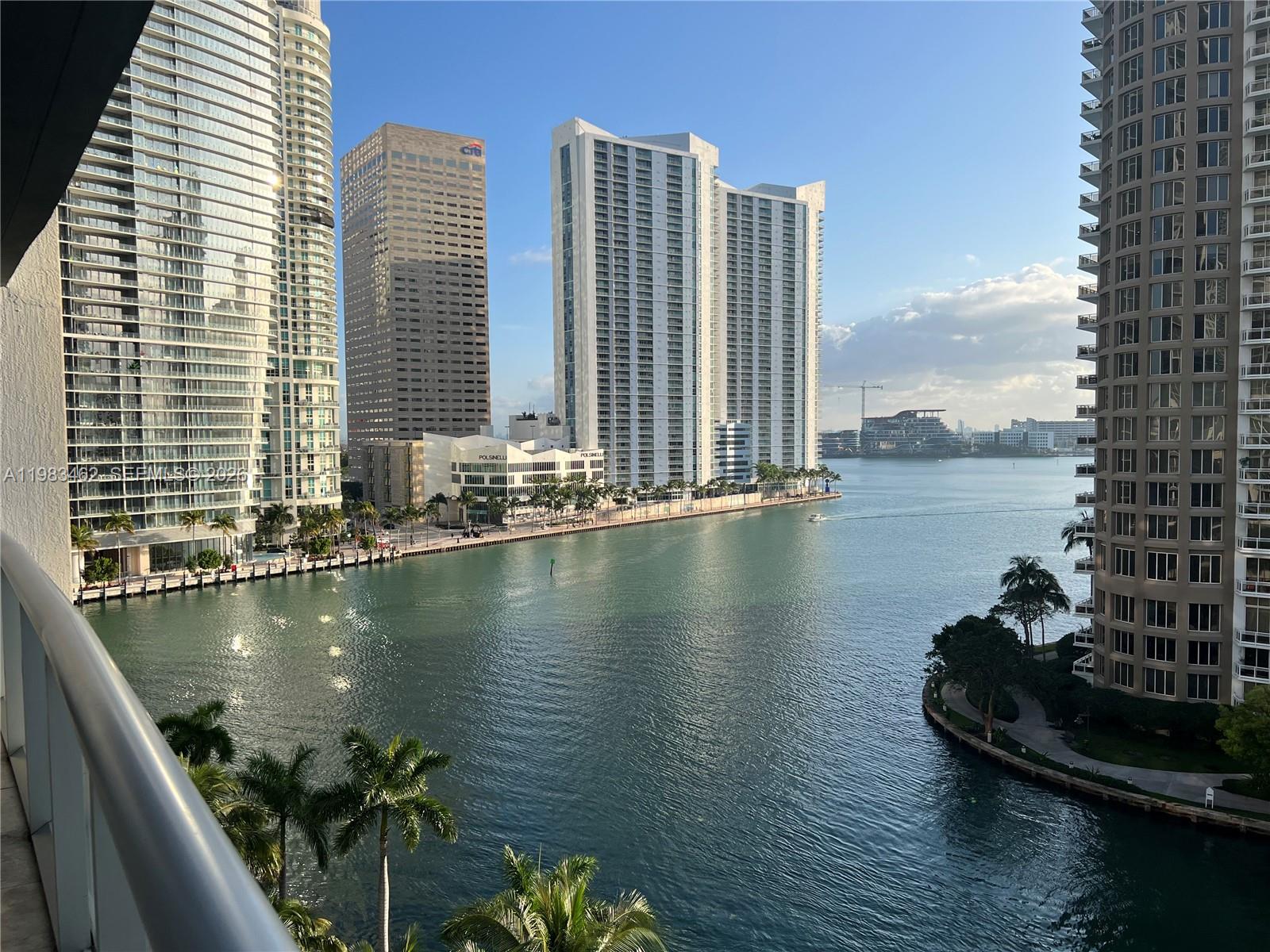 ICONBRICKELL CONDO NO 1 - Residential Lease
