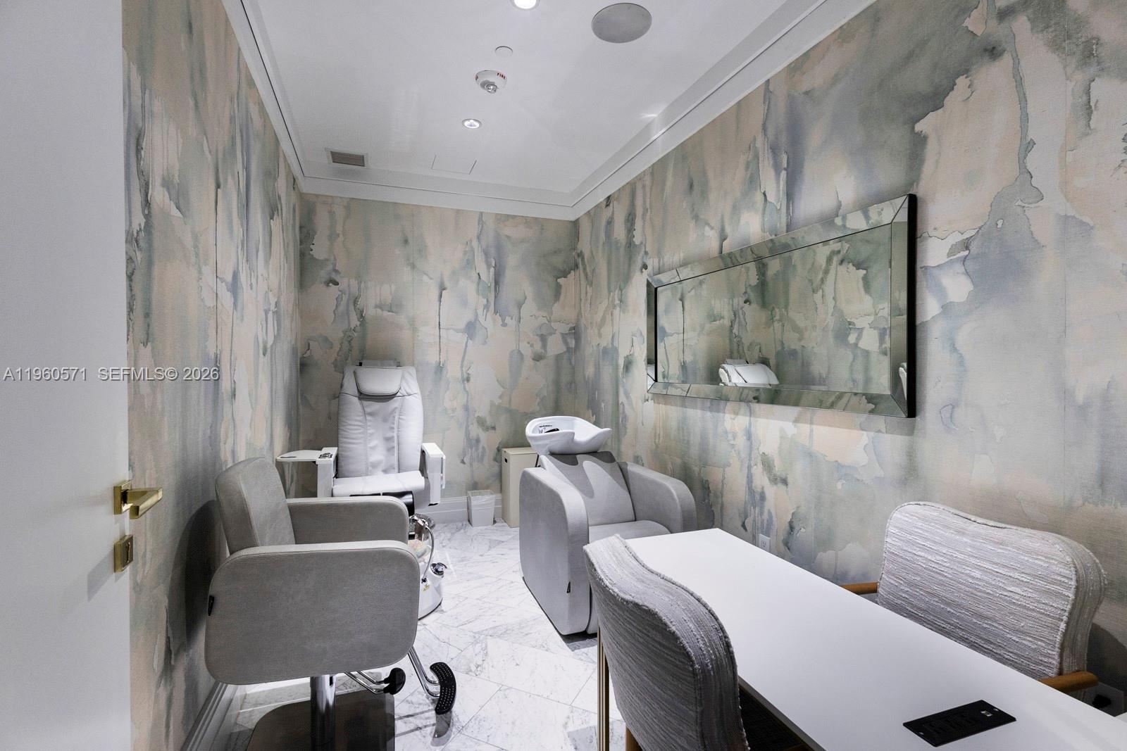 NANCY TERRACE - Residential