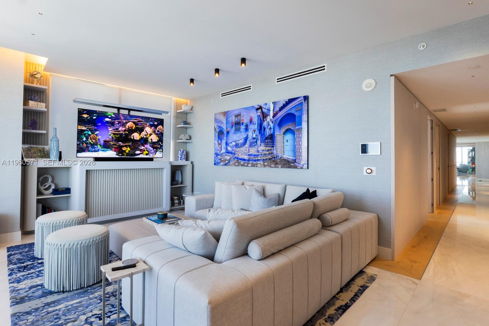 NANCY TERRACE - Residential