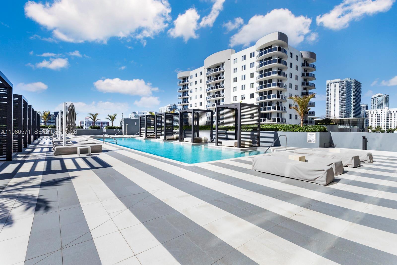 NANCY TERRACE - Residential