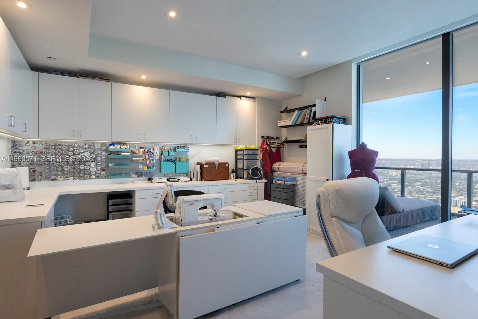 NANCY TERRACE - Residential