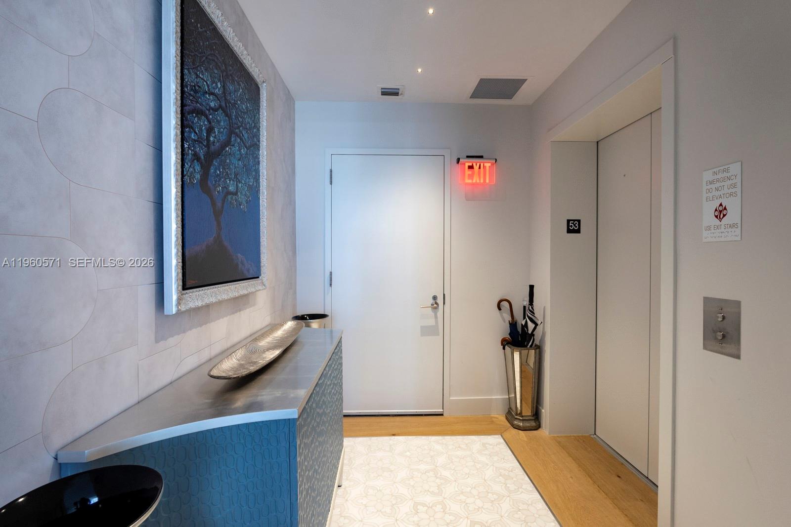 NANCY TERRACE - Residential