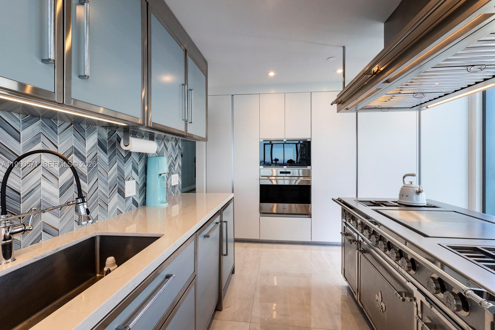 NANCY TERRACE - Residential