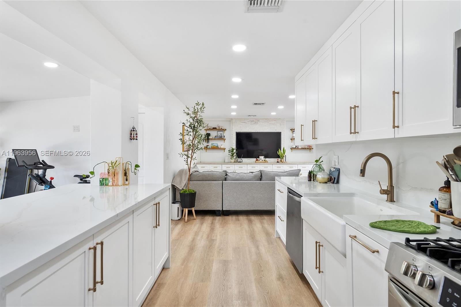 PALM SPRINGS NORTH SEC B - Residential