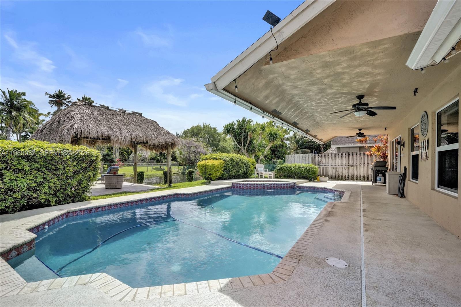 COUNTRY ADDRESS ENCORE - Residential